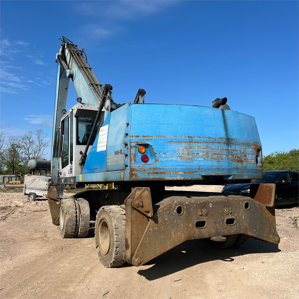 Fuchs MHL350 - Manipulador de material: foto 4 Fuchs MHL350 - Manipulador de material: foto 4