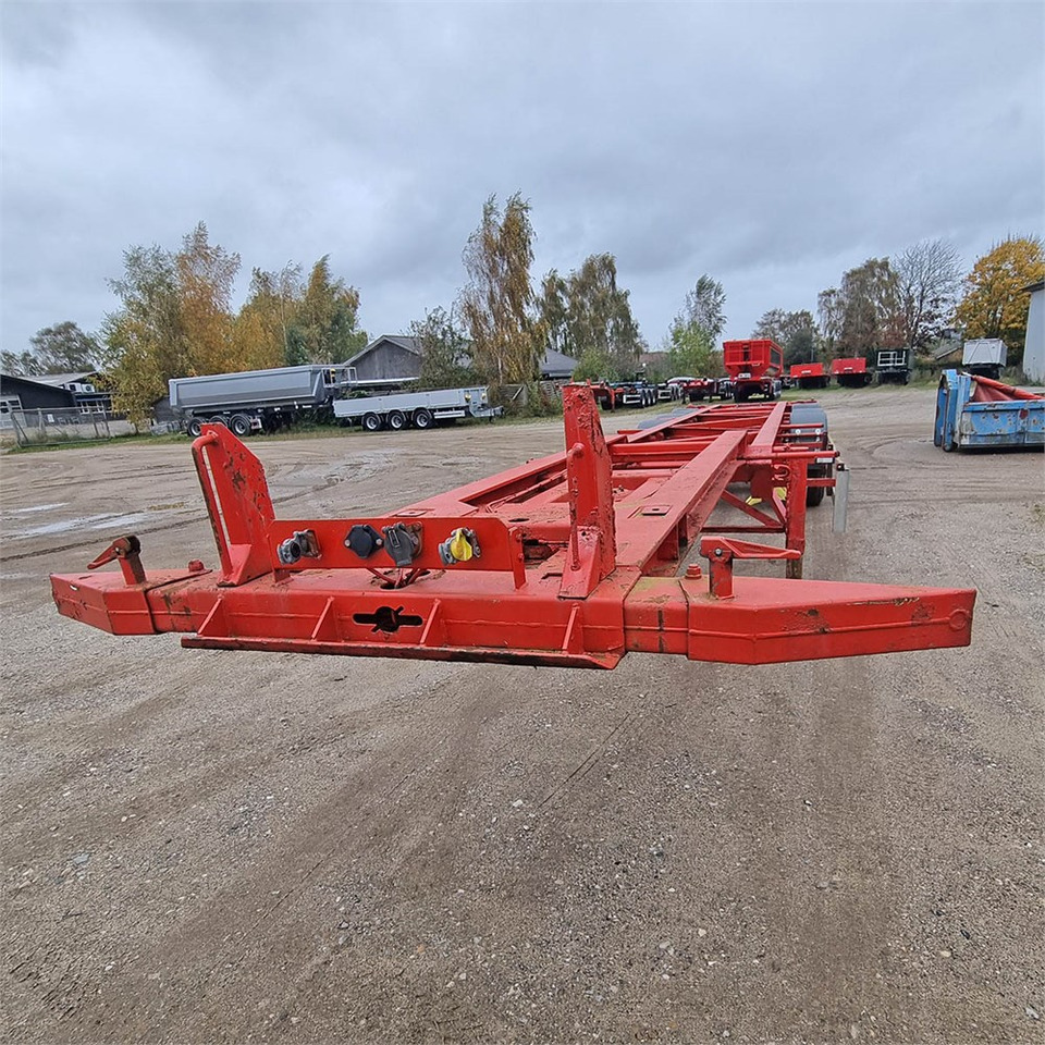 HFR Container chassis - Semi-reboque transportador de contêineres/ Caixa móvel: foto 4 HFR Container chassis - Semi-reboque transportador de contêineres/ Caixa móvel: foto 4