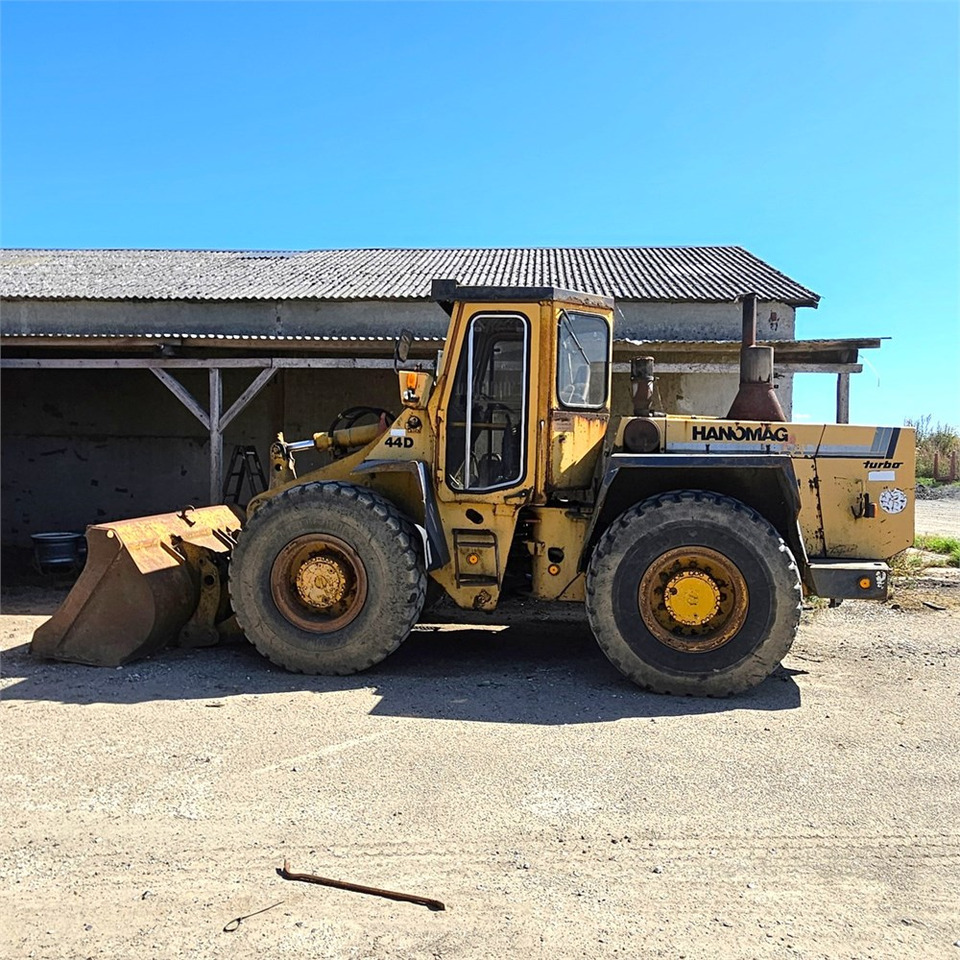 Hanomag 44D Turbo - Pá carregadora de rodas: foto 1 Hanomag 44D Turbo - Pá carregadora de rodas: foto 1