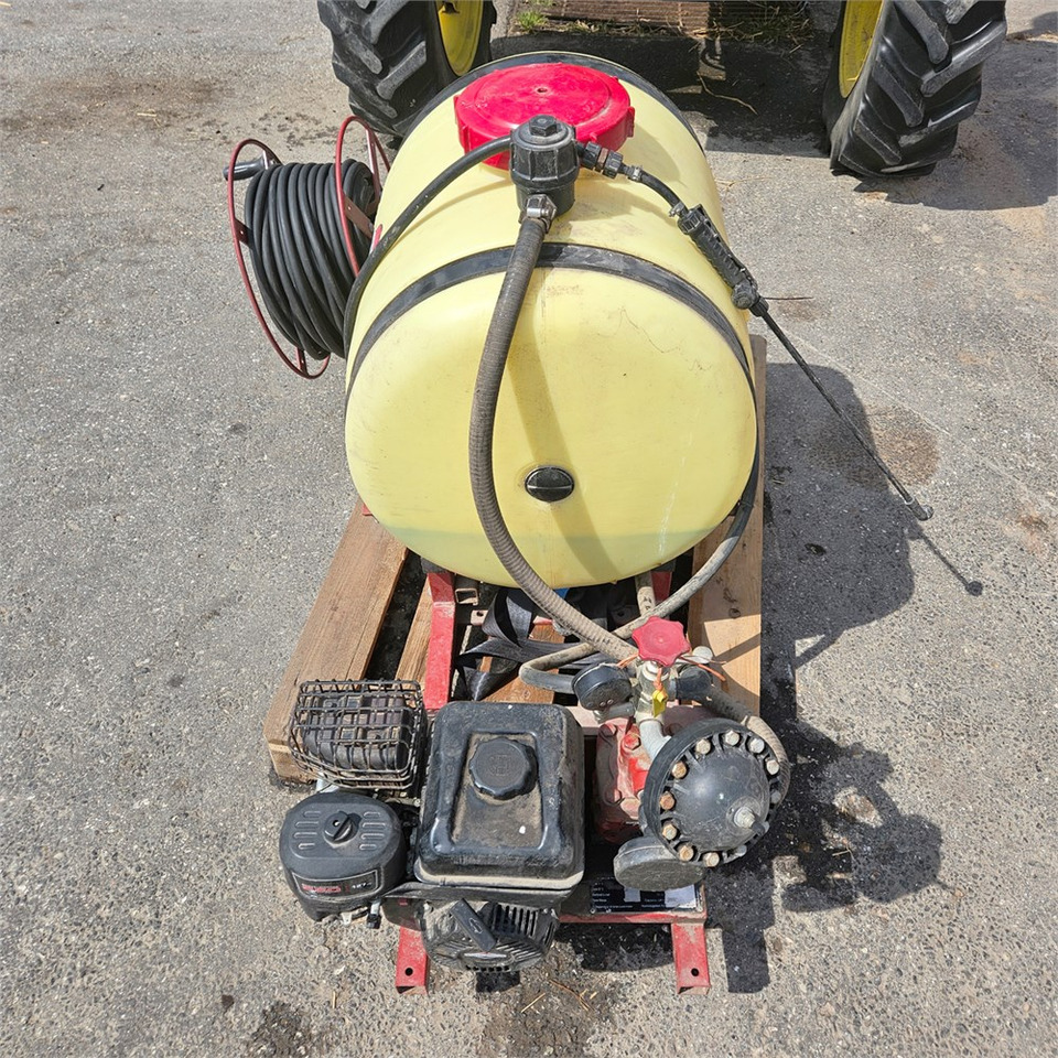 Pulverizador agricola Hardi PU-200: foto 9 Pulverizador agricola Hardi PU-200: foto 9