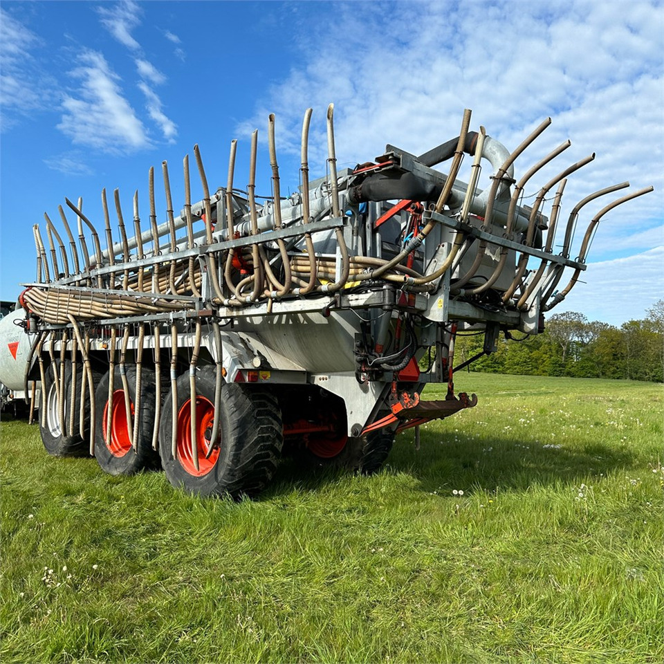 Harsø HV 30 - Equipamento de fertilização: foto 5 Harsø HV 30 - Equipamento de fertilização: foto 5