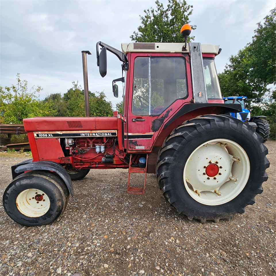 IH 1056 XL 2 WD - Trator: foto 2 IH 1056 XL 2 WD - Trator: foto 2