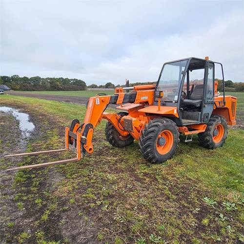 Italmacchine / Terex Lift 2009 - Empilhador telescópico: foto 4 Italmacchine / Terex Lift 2009 - Empilhador telescópico: foto 4