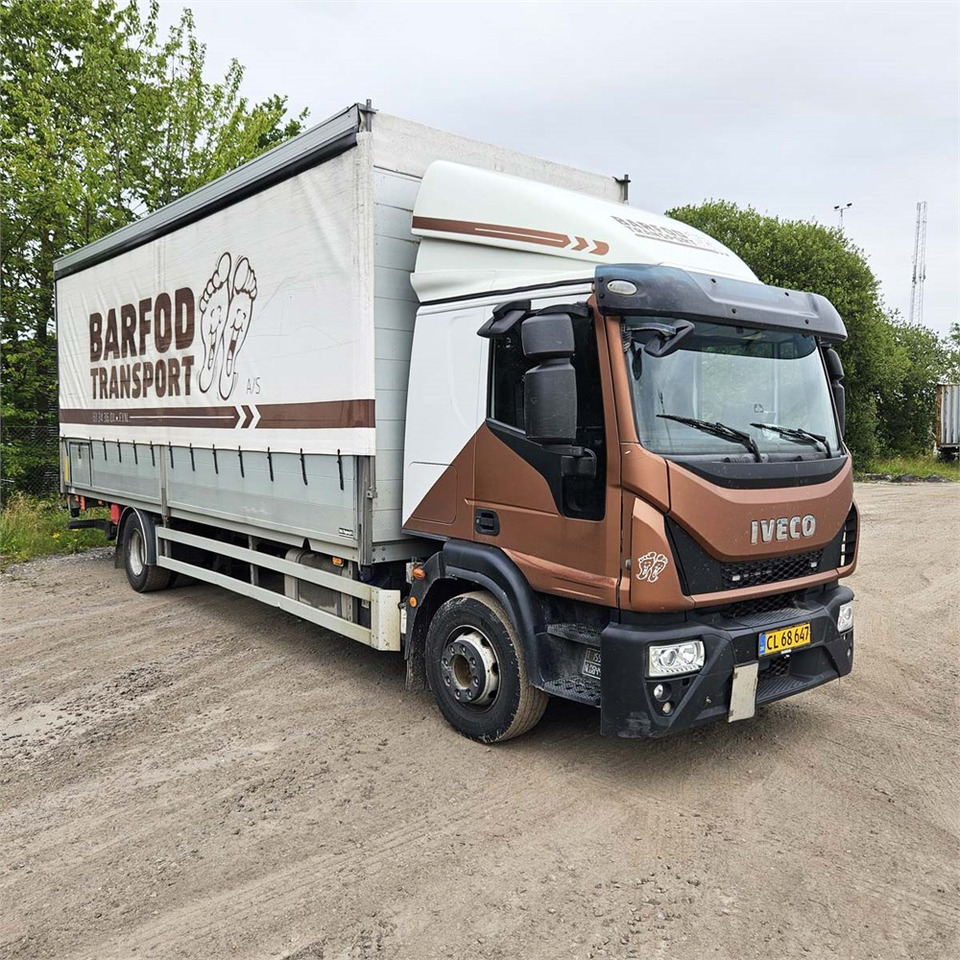Iveco Eurocargo - Camião de lona: foto 1 Iveco Eurocargo - Camião de lona: foto 1