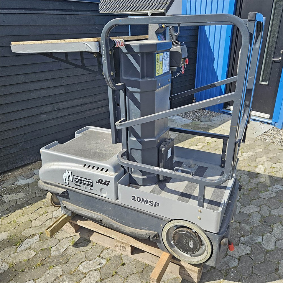 JLG 10MSP - Plataforma de mastro vertical: foto 1 JLG 10MSP - Plataforma de mastro vertical: foto 1