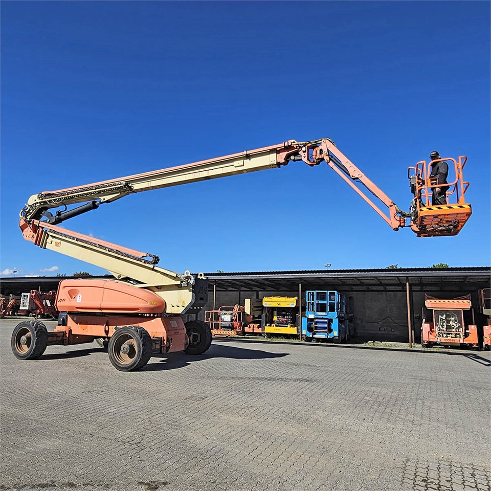 JLG 1250 AJP - Plataforma articulada: foto 1 JLG 1250 AJP - Plataforma articulada: foto 1