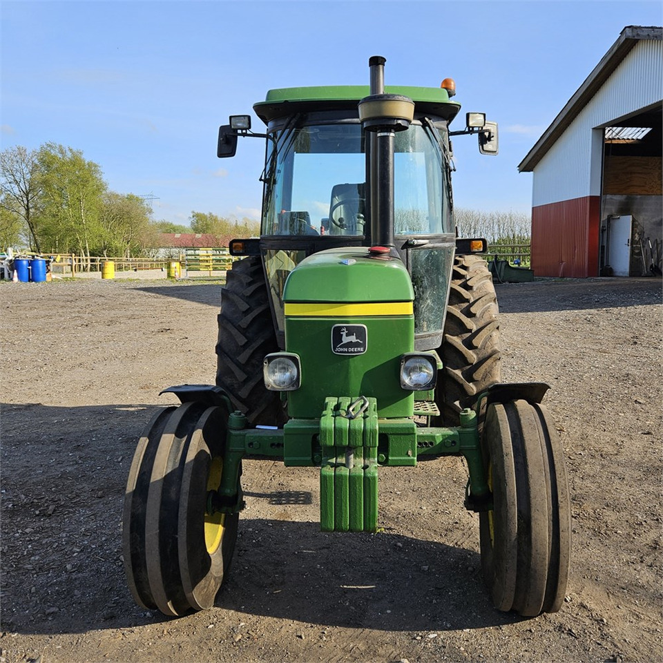 John Deere 2040 - Trator: foto 2 John Deere 2040 - Trator: foto 2