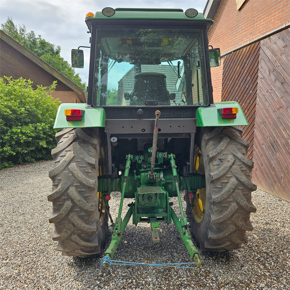 John Deere 3040 - Trator: foto 4 John Deere 3040 - Trator: foto 4
