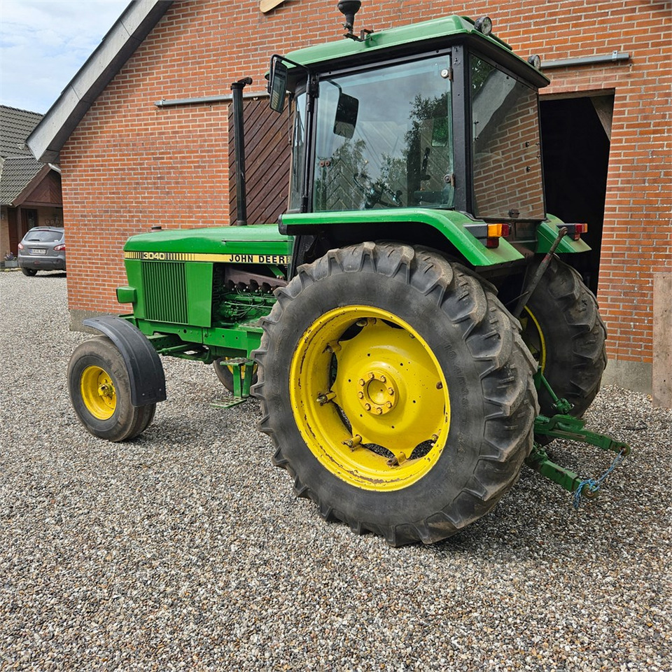 John Deere 3040 - Trator: foto 3 John Deere 3040 - Trator: foto 3