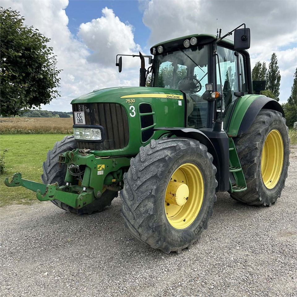 John Deere 7530 - Trator: foto 2 John Deere 7530 - Trator: foto 2