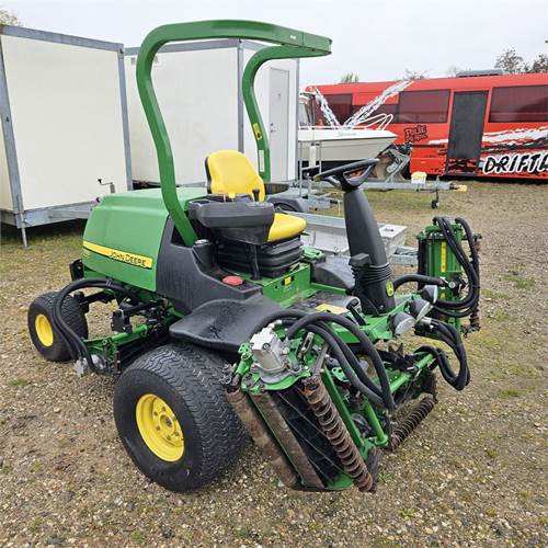 John Deere 7700 Precisioncut - Cortador de grama: foto 3 John Deere 7700 Precisioncut - Cortador de grama: foto 3