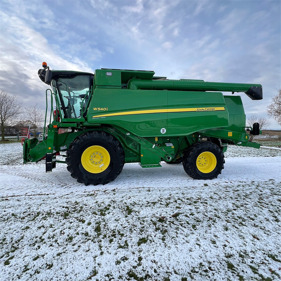 John Deere W540i - Colheitadeira: foto 2 John Deere W540i - Colheitadeira: foto 2