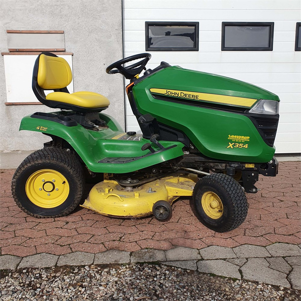 John Deere X354 - Cortador de grama: foto 4 John Deere X354 - Cortador de grama: foto 4
