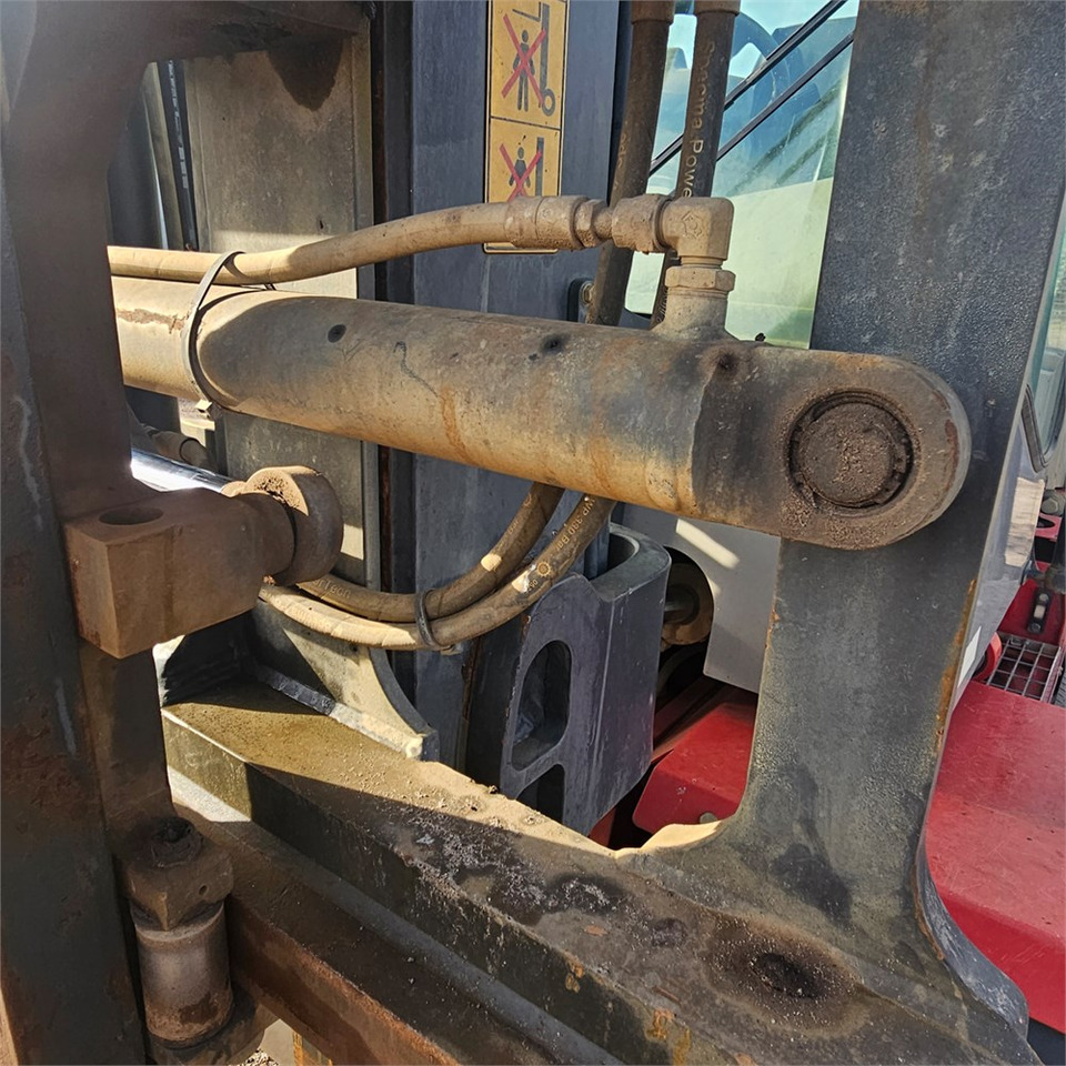 Empilhador Kalmar DCF 90-6L: foto 22 Empilhador Kalmar DCF 90-6L: foto 22