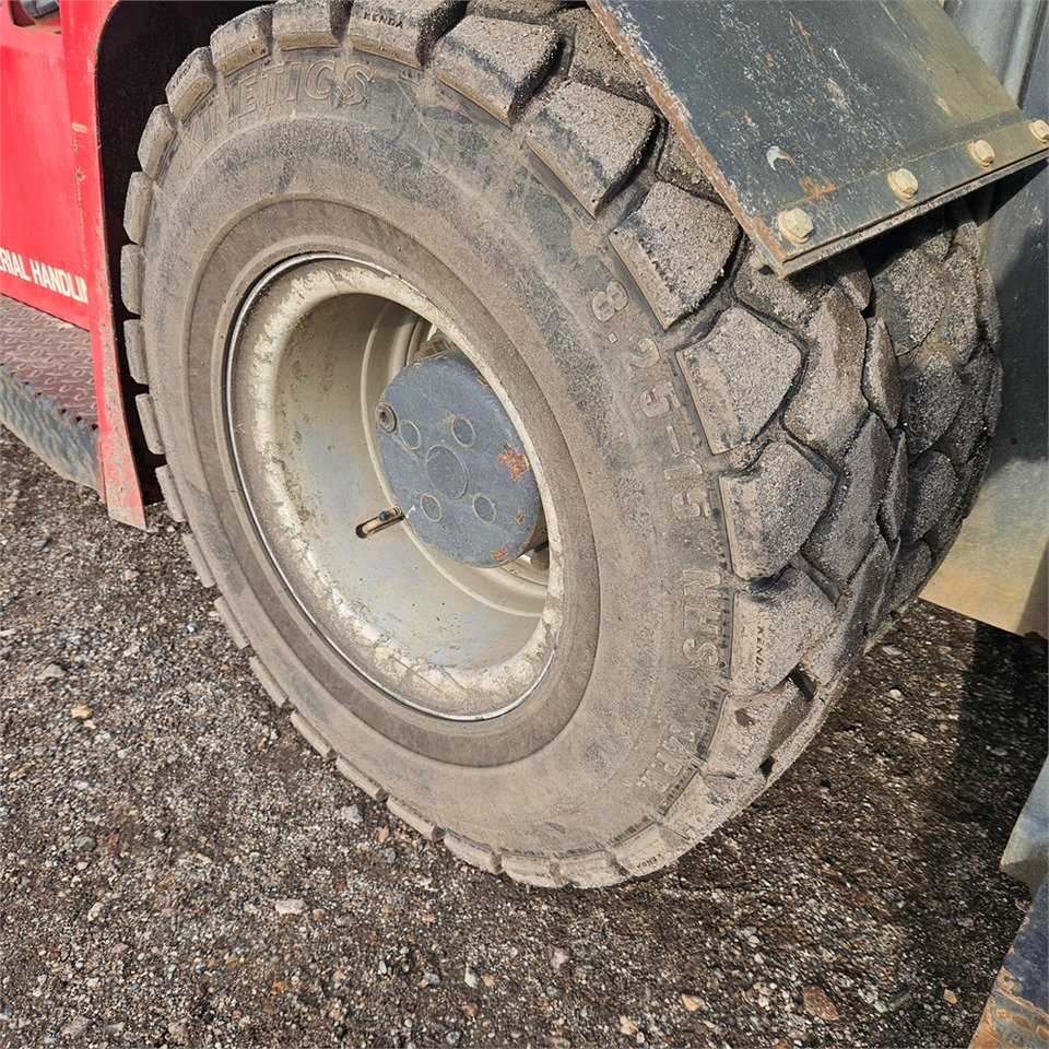 Empilhador Kalmar DCF 90-6L: foto 36 Empilhador Kalmar DCF 90-6L: foto 36