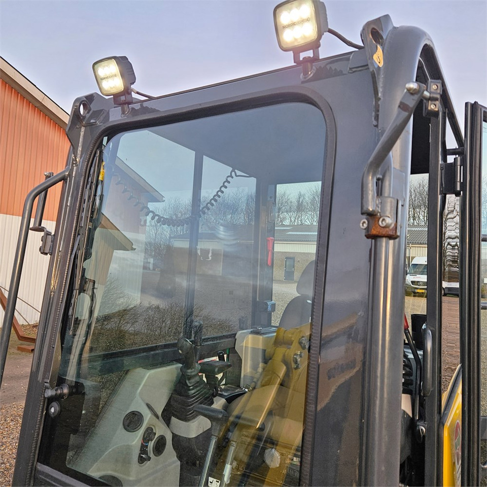 Mini escavadeira Komatsu PC20R-5: foto 22