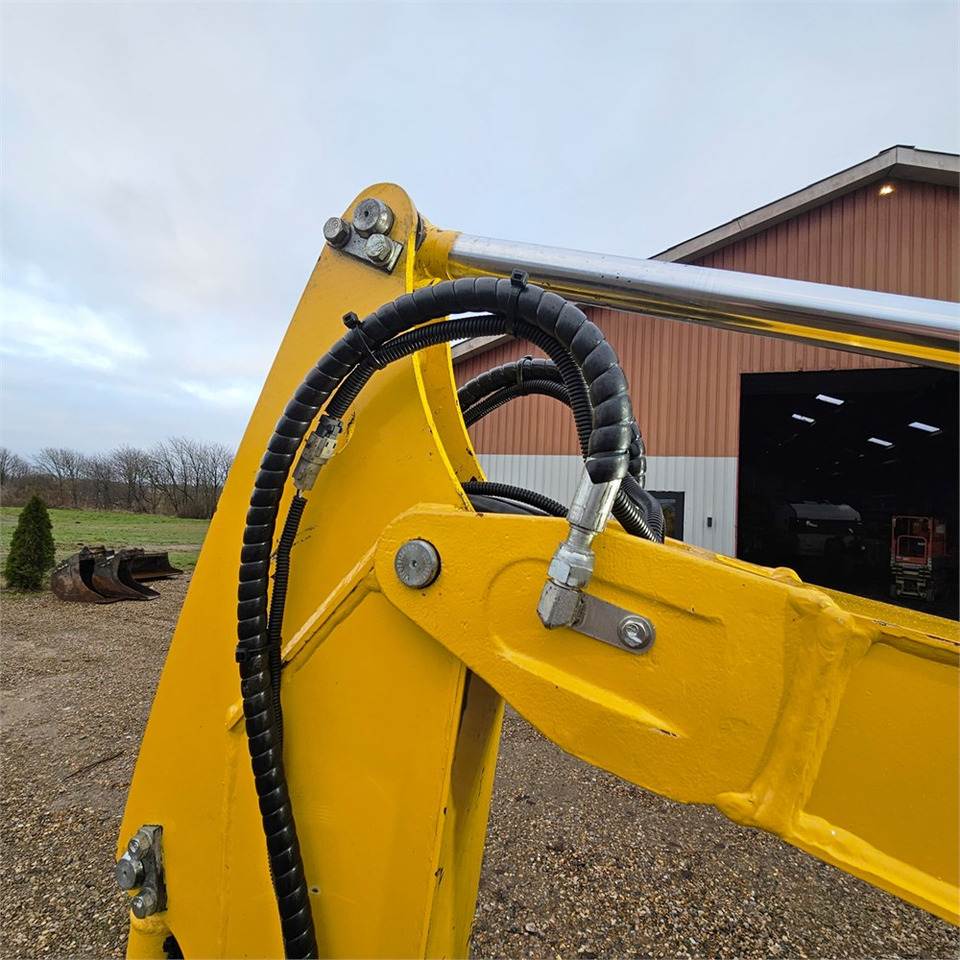 Mini escavadeira Komatsu PC20R-5: foto 28