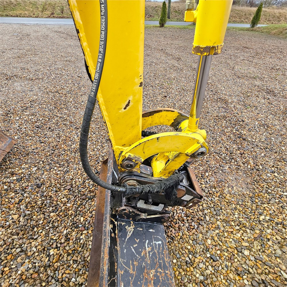 Mini escavadeira Komatsu PC20R-5: foto 32