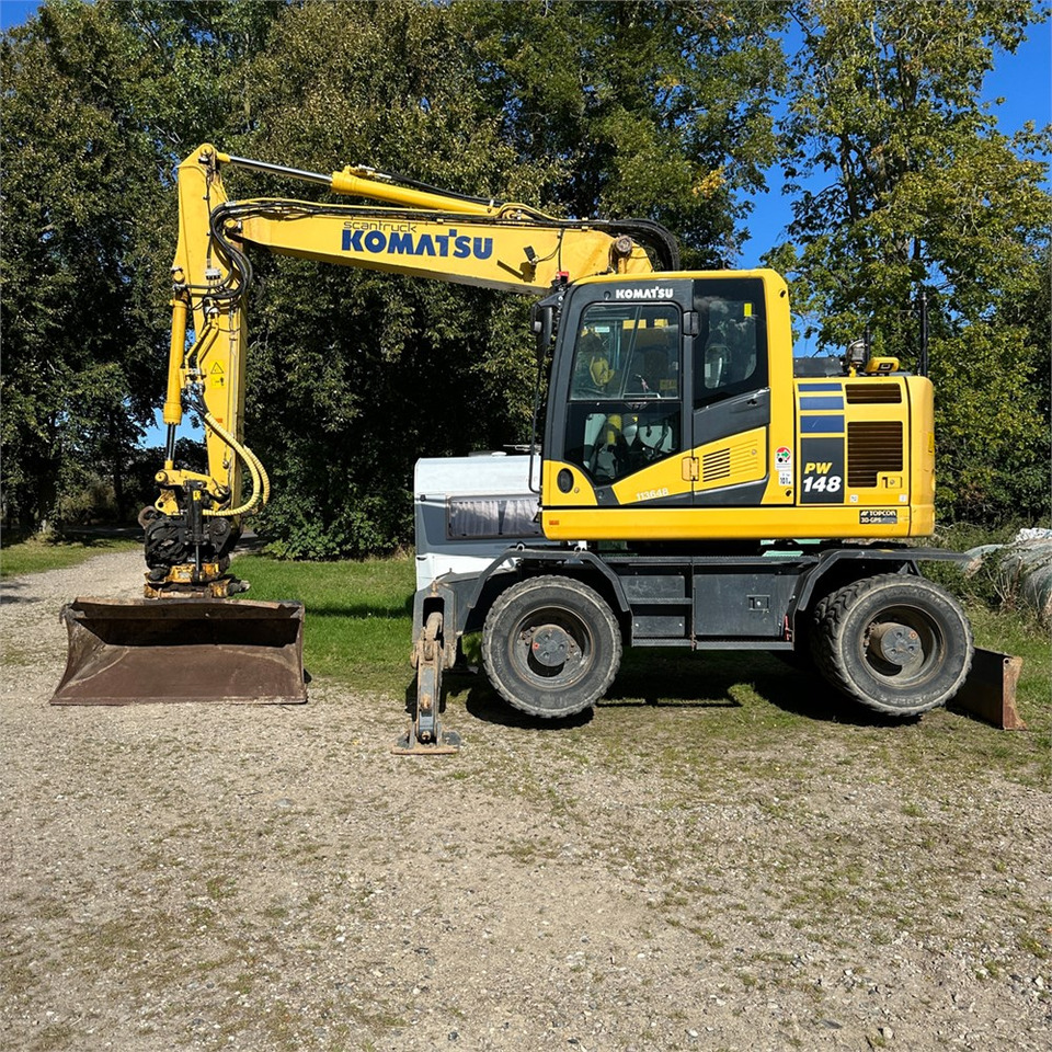 Komatsu PW148-11 - Escavadeira de rodas: foto 2 Komatsu PW148-11 - Escavadeira de rodas: foto 2