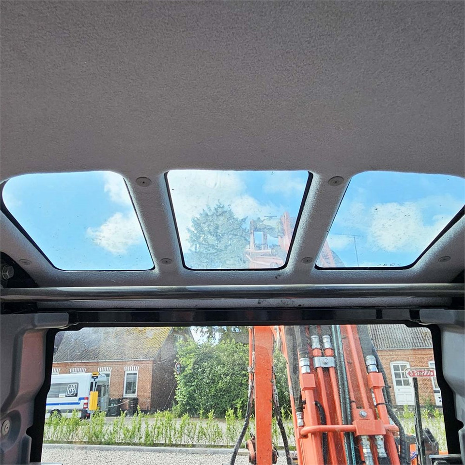 Mini escavadeira Kubota KX057-4: foto 18