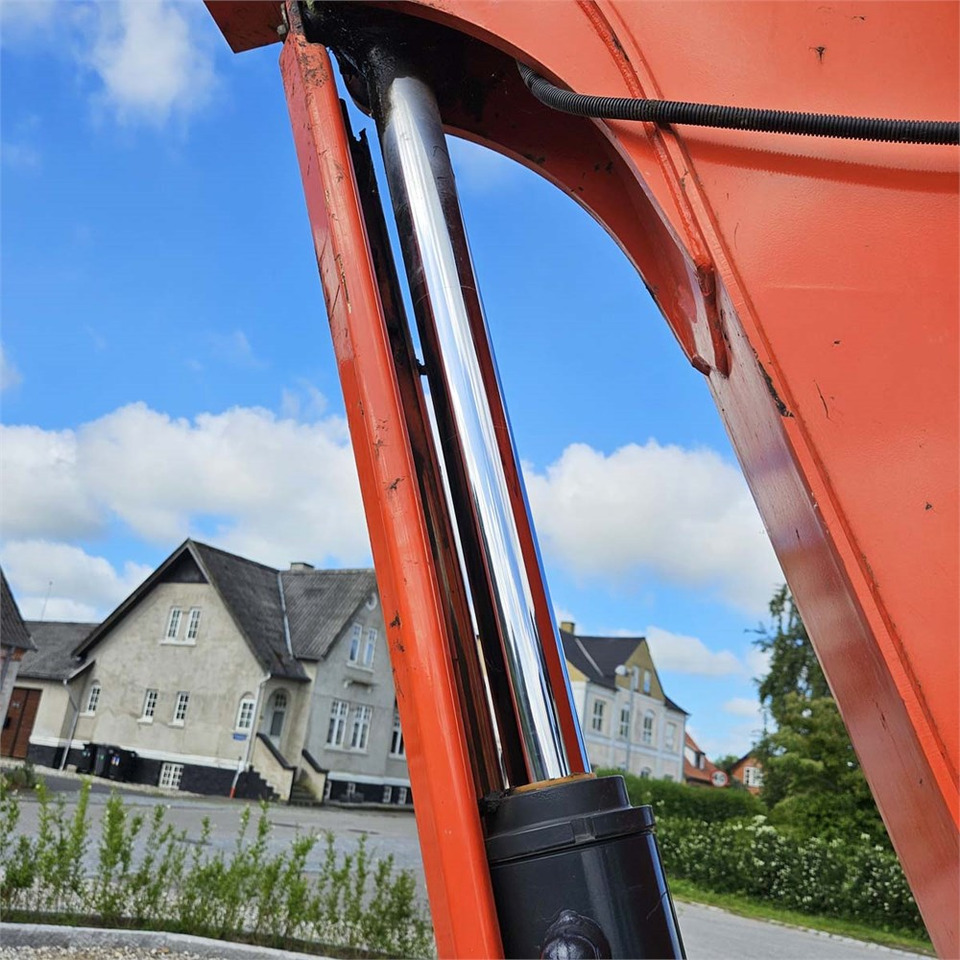 Mini escavadeira Kubota KX057-4: foto 25