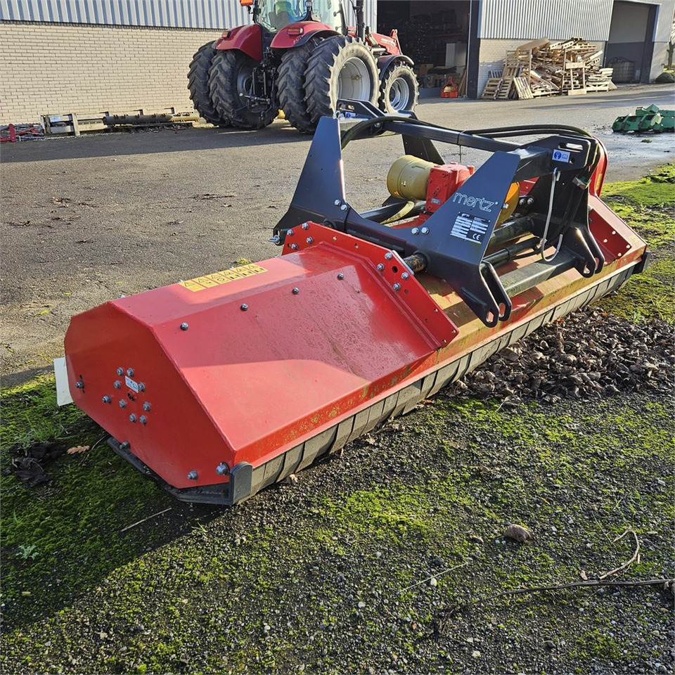 Kverneland FRD 320 - Máquina para produção de feno: foto 4 Kverneland FRD 320 - Máquina para produção de feno: foto 4