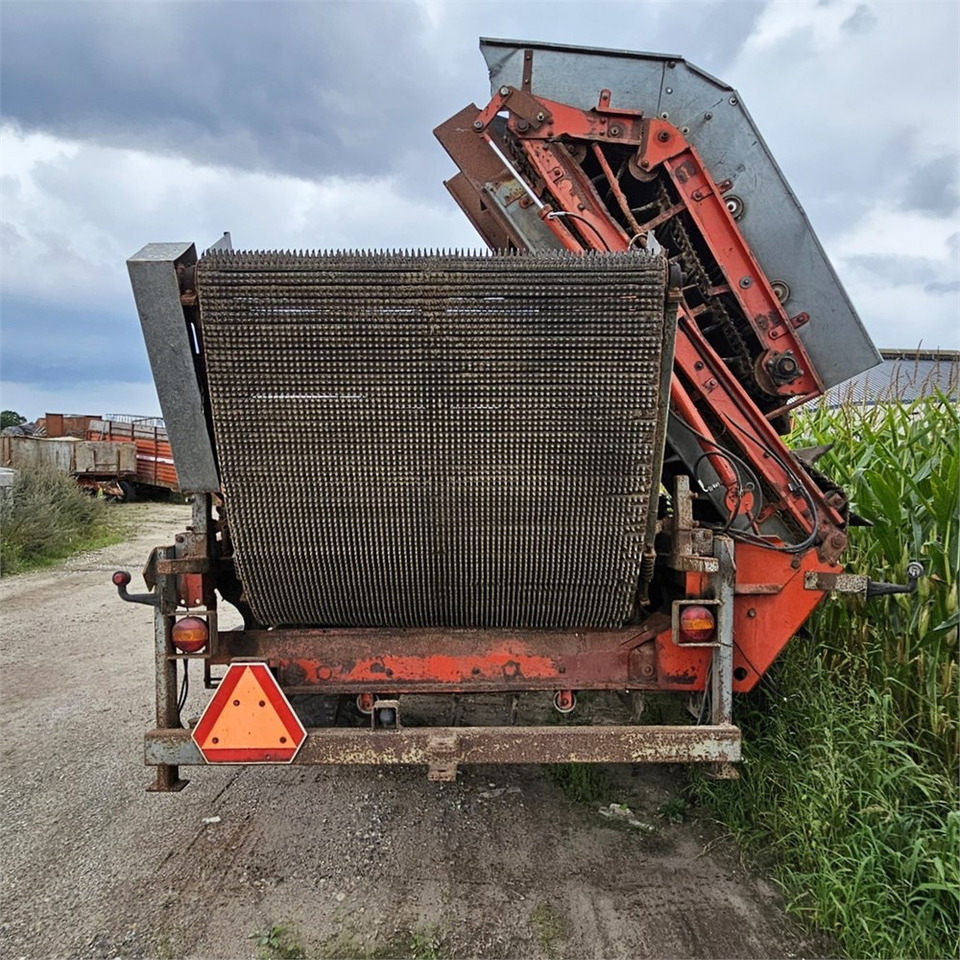 Kverneland UN 2200 - Colheitadeira de batatas: foto 3 Kverneland UN 2200 - Colheitadeira de batatas: foto 3