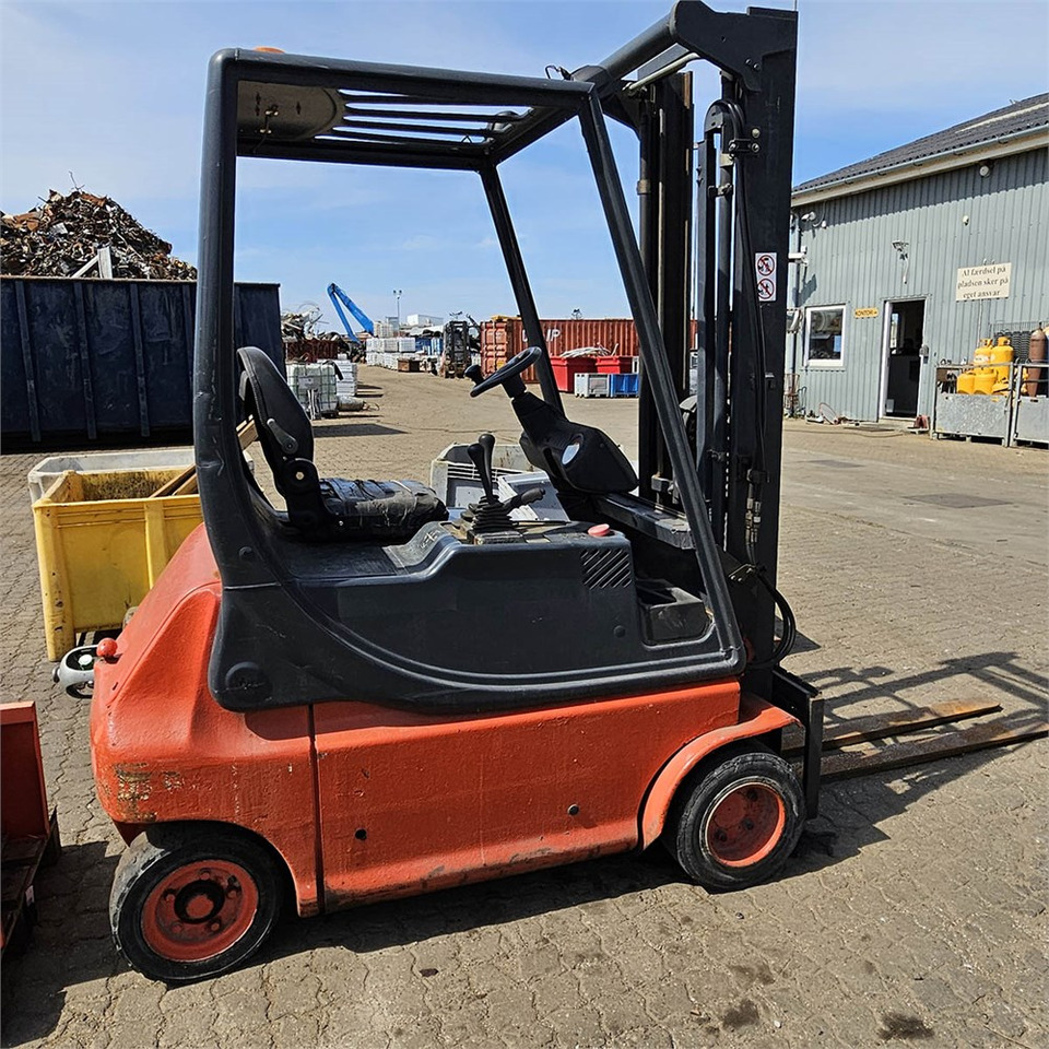 Linde E18P - Empilhador: foto 3 Linde E18P - Empilhador: foto 3