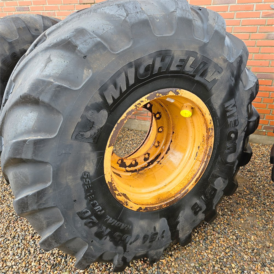 Roda completa para Pá carregadora Michelin Mega X BIB: foto 11