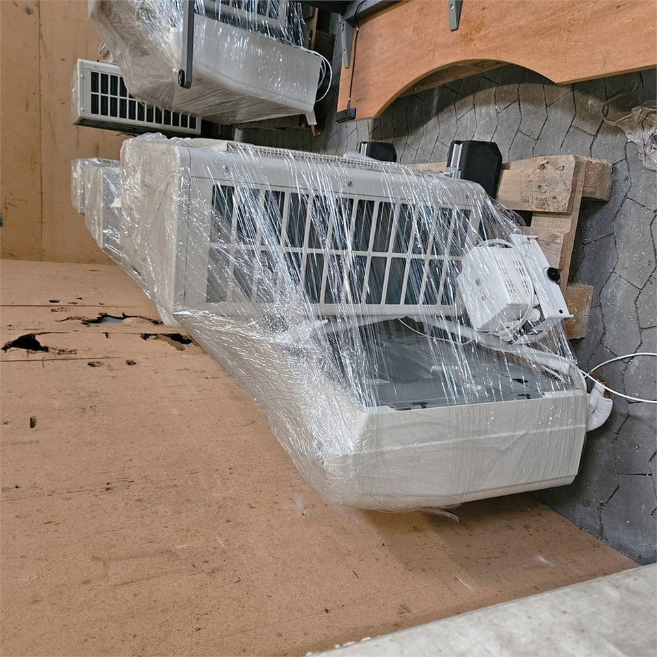 Mitsubishi FDC125VSA-w - Equipamento de construção: foto 2 Mitsubishi FDC125VSA-w - Equipamento de construção: foto 2