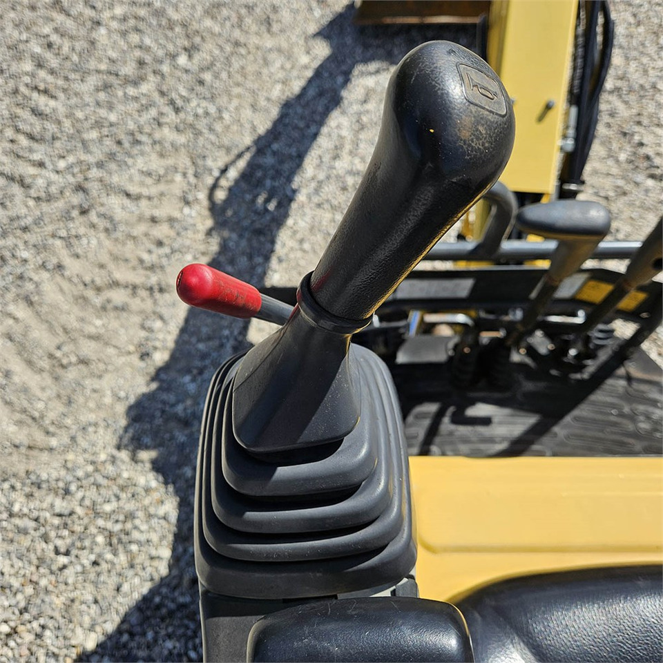 Mini escavadeira New Holland E10 SR: foto 13