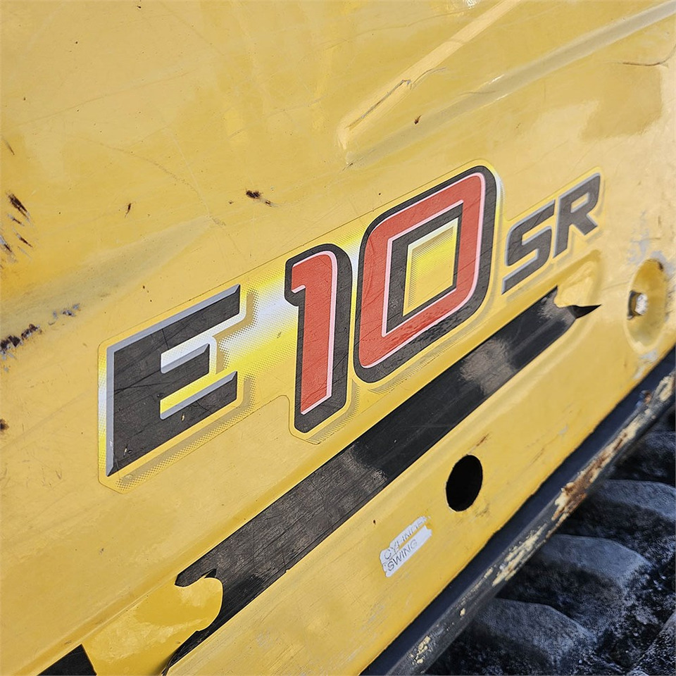 Mini escavadeira New Holland E10 SR: foto 34