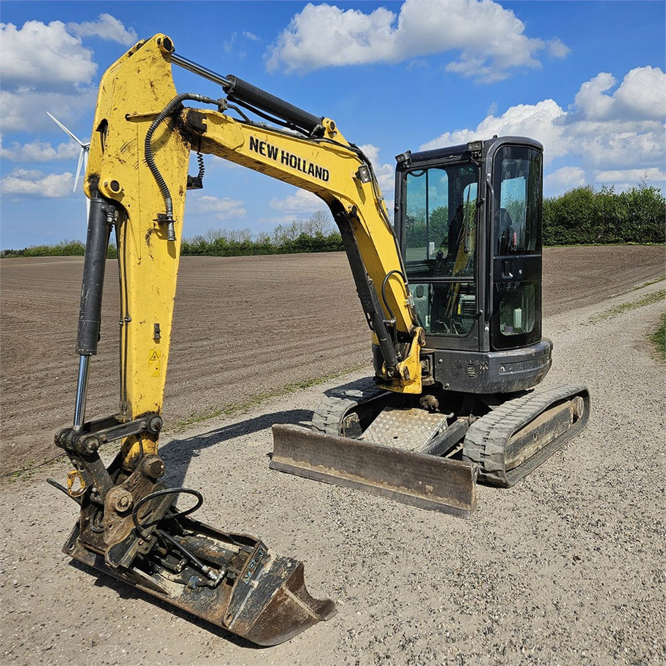 New Holland E39 B - Mini escavadeira: foto 3 New Holland E39 B - Mini escavadeira: foto 3