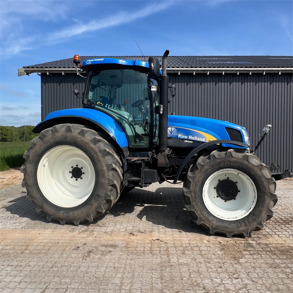 New Holland T6050 - Trator: foto 3 New Holland T6050 - Trator: foto 3