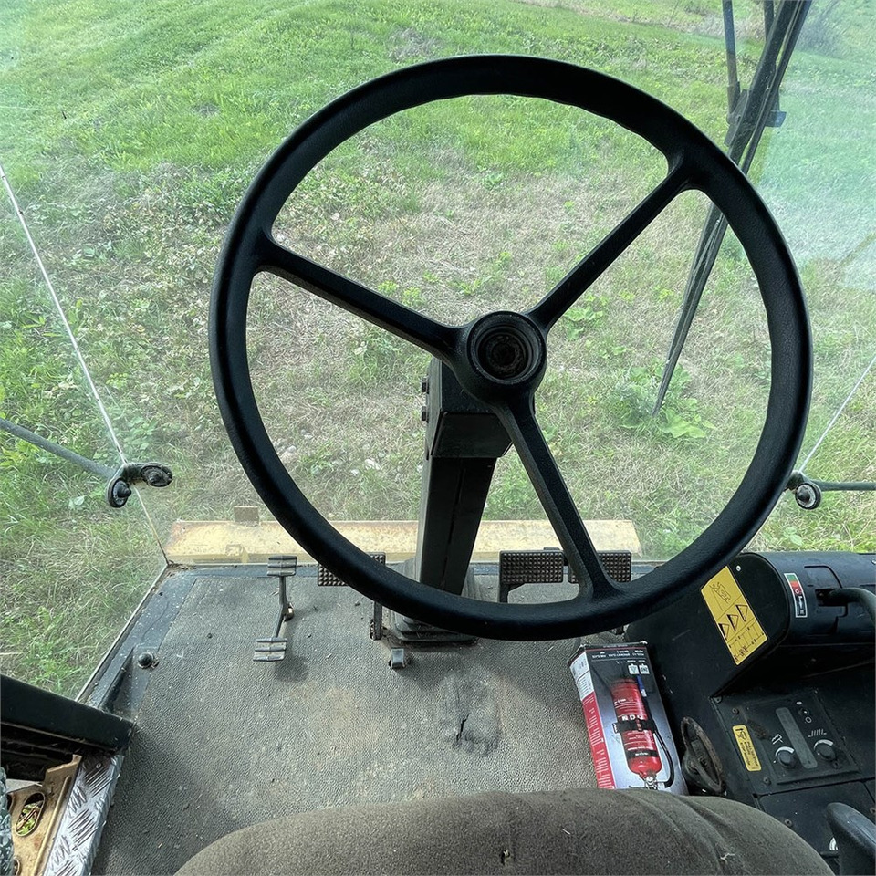 Ceifeira debulhadora New Holland TX 30: foto 18