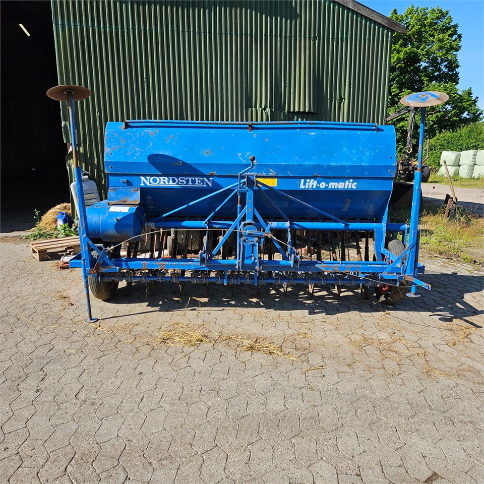 Nordsten Lift-o-Matic 2,5 - Máquina para semear: foto 3 Nordsten Lift-o-Matic 2,5 - Máquina para semear: foto 3