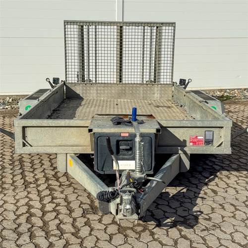 Nugent P3718 - Reboque para carros: foto 2 Nugent P3718 - Reboque para carros: foto 2