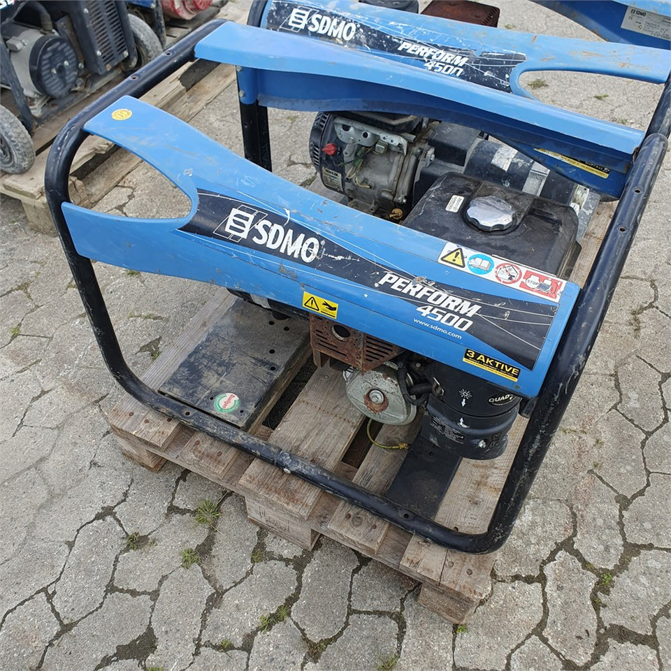 SDMO 4500 - Gerador elétrico: foto 2 SDMO 4500 - Gerador elétrico: foto 2