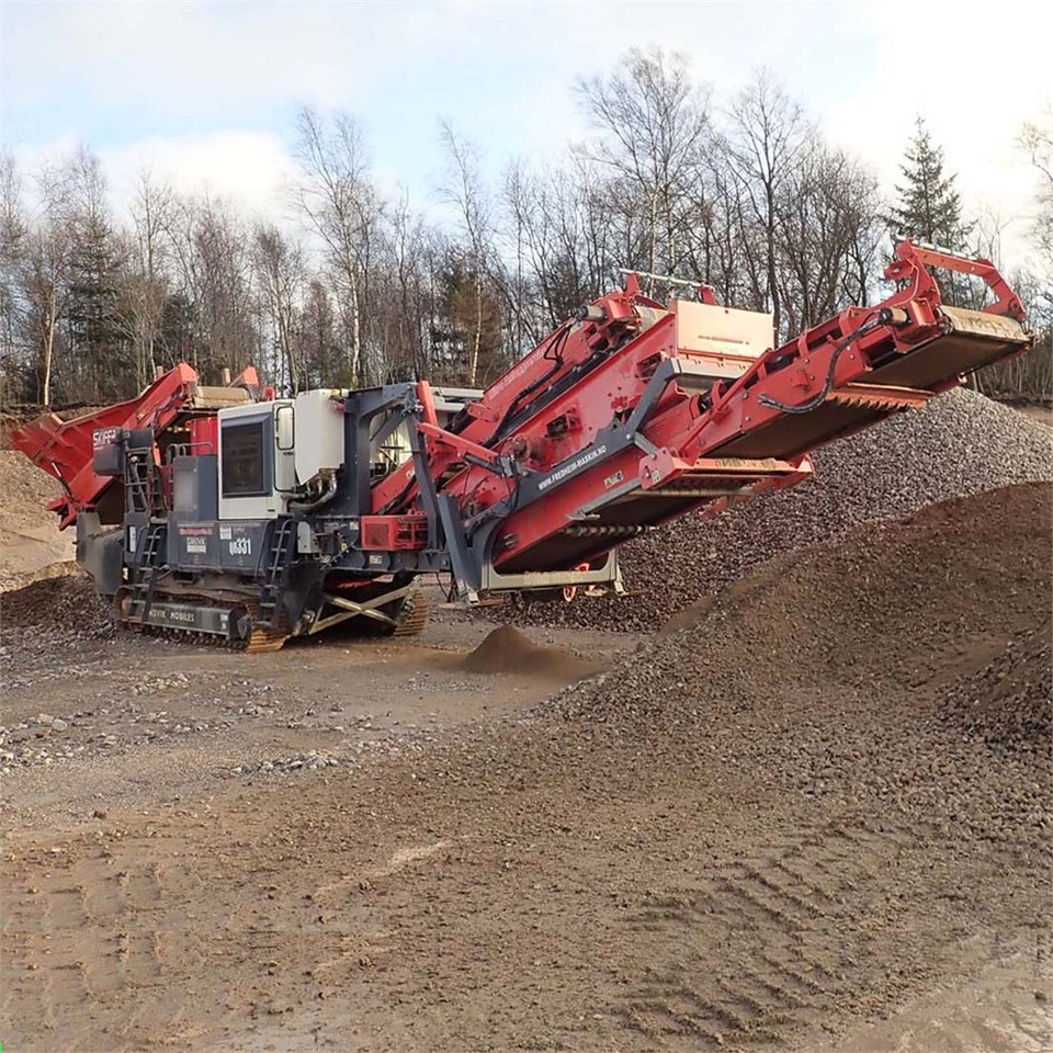Sandvik QH331 H/S - Britador de cone: foto 1 Sandvik QH331 H/S - Britador de cone: foto 1