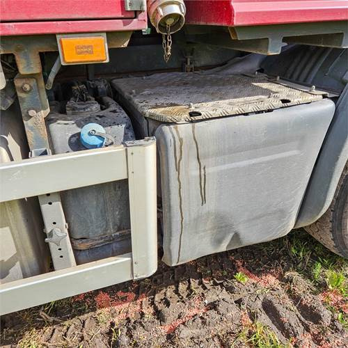 Locação financeira de Scania P250 Scania P250: foto 50