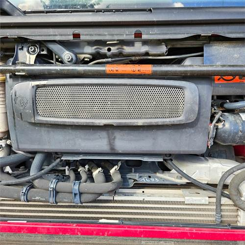 Locação financeira de Scania P250 Scania P250: foto 39