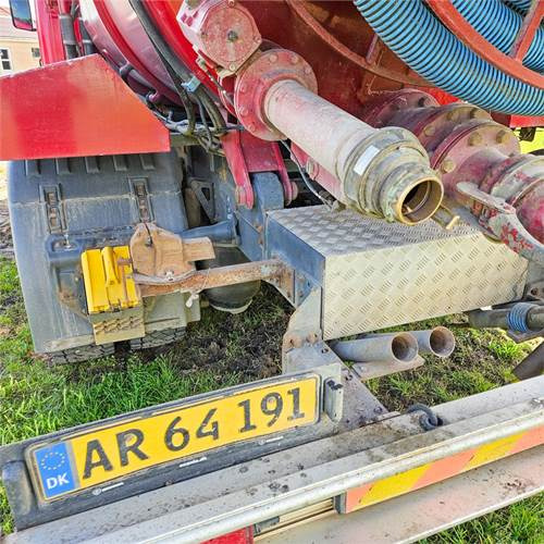 Locação financeira de Scania P250 Scania P250: foto 29