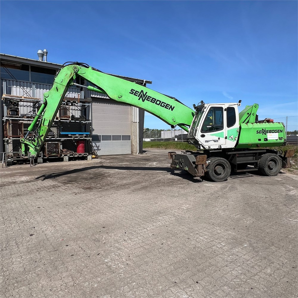Sennebogen 818 M - Manipulador de material: foto 1 Sennebogen 818 M - Manipulador de material: foto 1