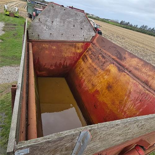 TIM 441 - 803 - Reboque basculante agrícola: foto 5 TIM 441 - 803 - Reboque basculante agrícola: foto 5