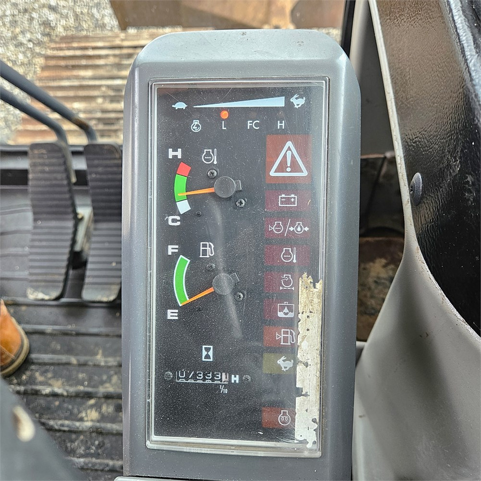 Escavadora de rastos Takeuchi TB1140: foto 16