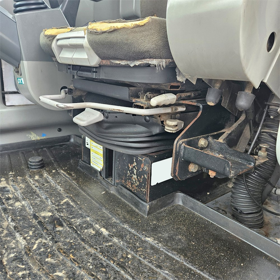 Escavadora de rastos Takeuchi TB1140: foto 13