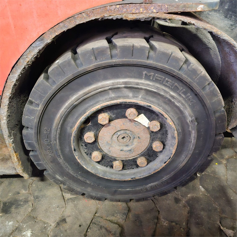 Empilhador Toyota 7FBMF30: foto 20