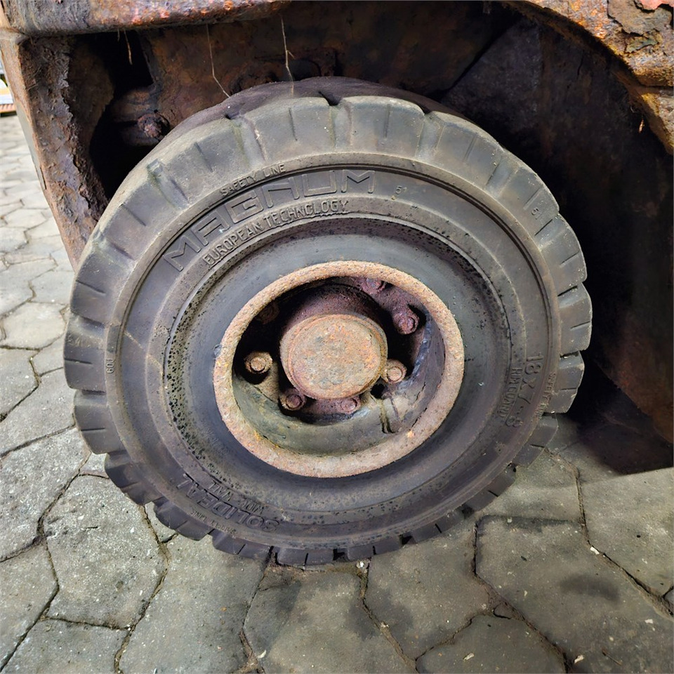 Empilhador Toyota 7FBMF30: foto 18