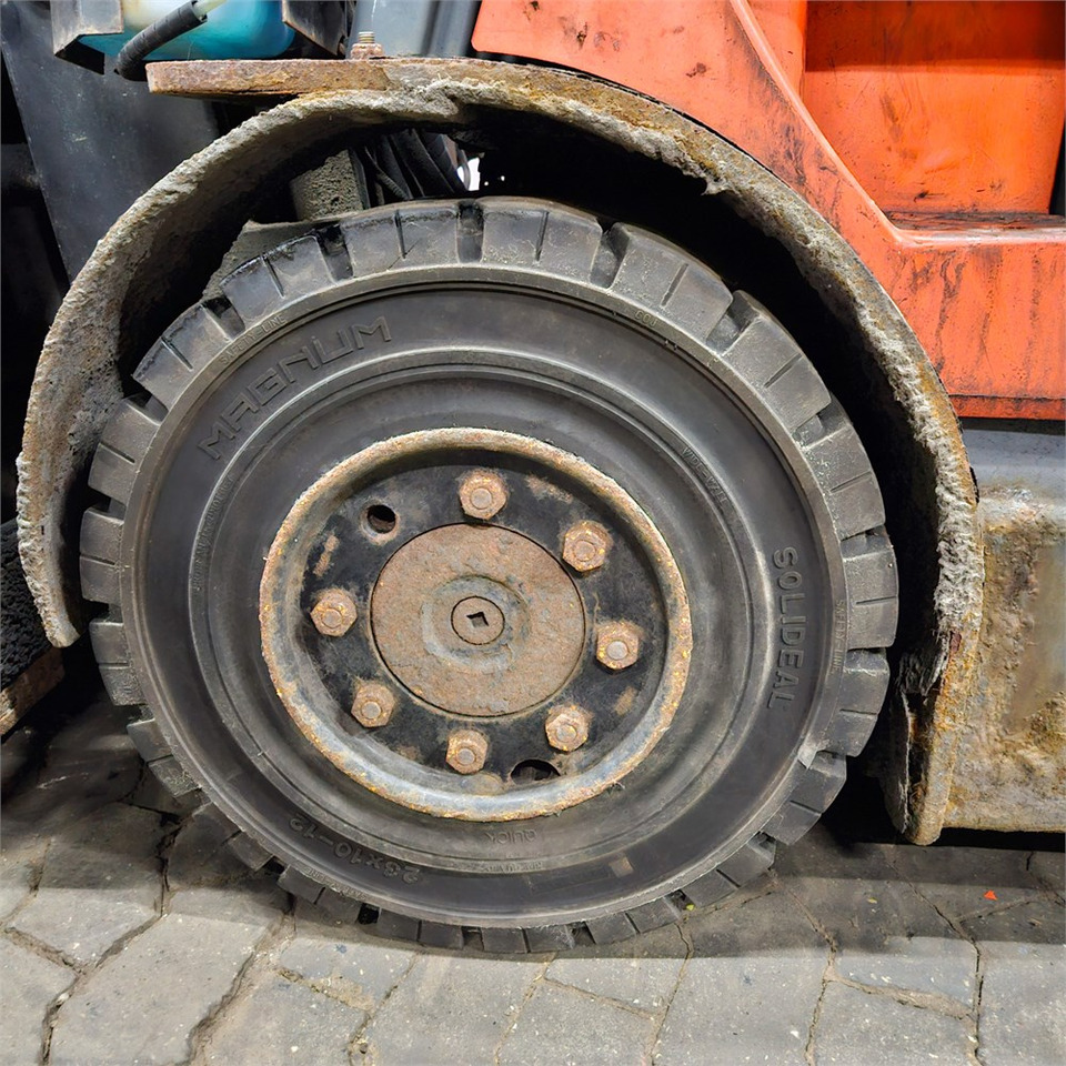 Empilhador Toyota 7FBMF30: foto 16