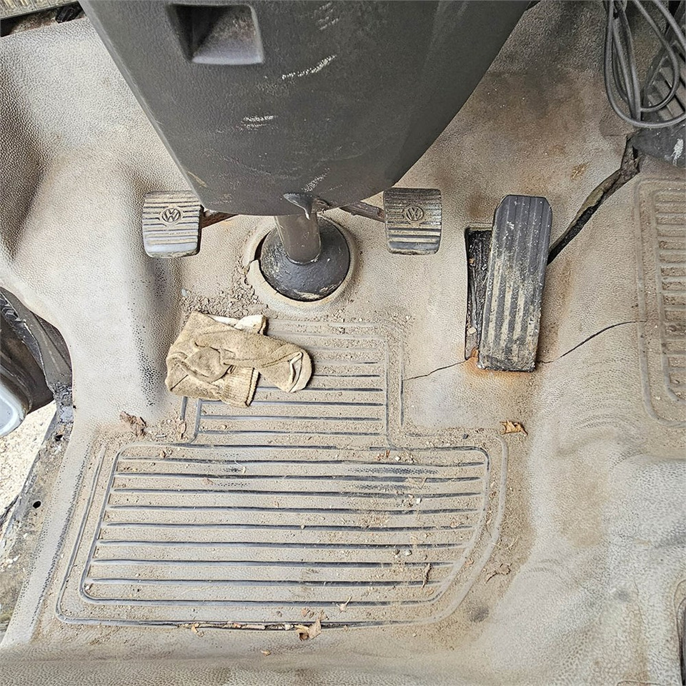 Camião de caixa aberta/ Plataforma VW LT Ladvogn: foto 16 Camião de caixa aberta/ Plataforma VW LT Ladvogn: foto 16